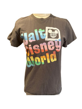 Women’s Walt Disney World Tshirt size small